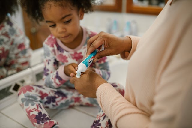 How to Choose Toothpaste for Children