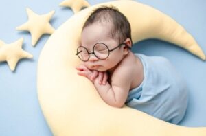 How to Help Baby Sleep Through the Night