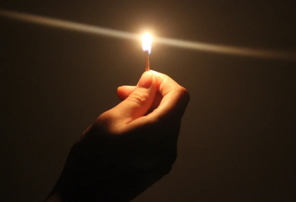 Can Mobile Phone Light Cause Astigmatism?