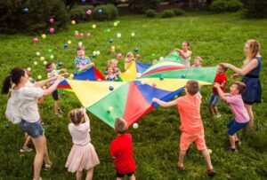 15 Structured Summer Activities for Kids and Parents