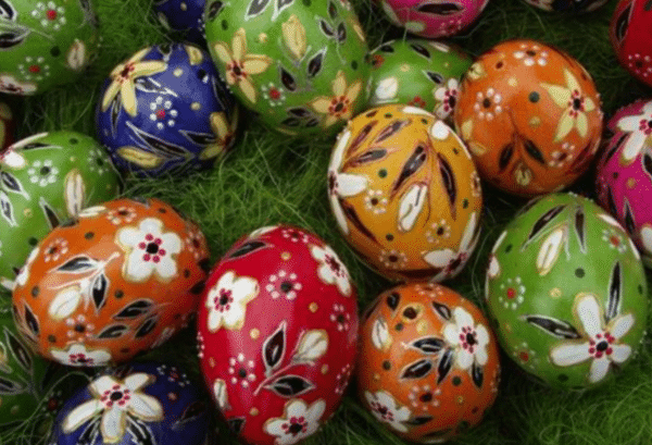 10 Adorable Easter Crafts Kids Can’t Resist