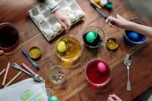 10 Cute Easter Crafts for Kids (Easy & Fun)